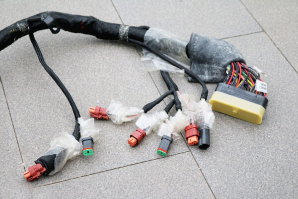 3300196 cat truck engine caterpillar start testing cable