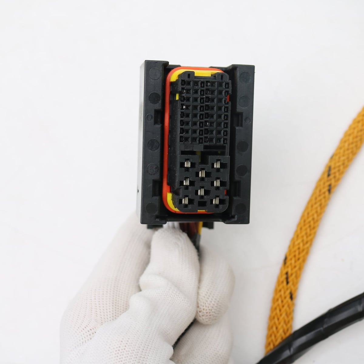 Isuzu Province 3 4 C611